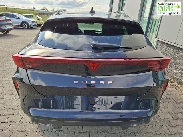 Cupra Formentor Basis 1.5 eTSI 150PS DSG (AUTOMATIK), ANH&Auml;NGERKUPPLUNG, KESSY, ALARM, R&Uuml;CKFAHRKAMERA, ELEKTR. HECKKLAPPE, 18" Alu, Sitzheizung, M-Lederlenkrad beheizt, 3-Zonen-Climatronic, Parksensoren vorne/hinten, ACC-Tempomat, Digitales Cockpit 10", Radio 12,9"+Full-Link 