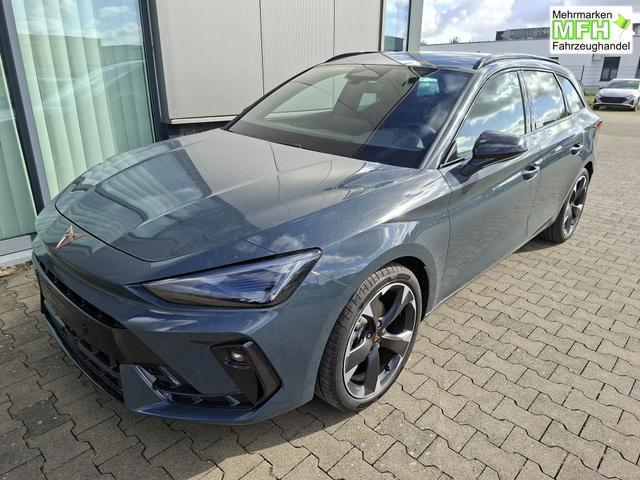 Cupra Leon Sportstourer Basis 1.5 eTSI 150PS DSG (AUTOMATIK), Fjord-Blau, 18" Alu Garbi, Sitzheizung, M-Lederlenkrad beheizt, Parksensoren vorne und hinten, Adaptiver Tempomat, 3-Zonen-Climatronic, Radio 12,9" + Full Link (Navi-Funktion &uuml;ber Smartphone), Elektr. Heckklappe 
