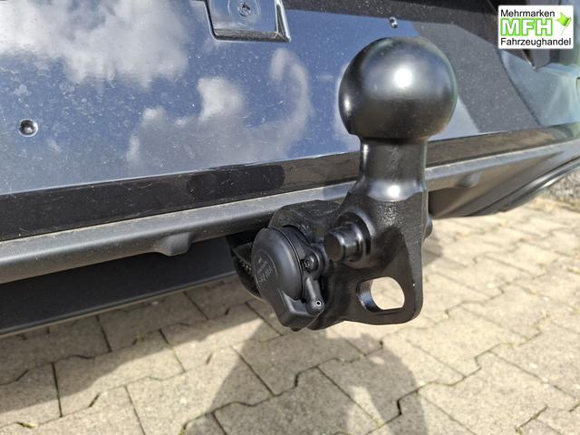 Cupra Leon Sportstourer Basis 1.5 eTSI 150PS DSG (AUTOMATIK), GRAU-MET, ANH&Auml;NGERKUPPLUNG, ELEKTR. HECKKLAPPE, KESSY, ALARM, R&Uuml;CKFAHRKAMERA, 18" Alu, Sitzheizung, M-Lederlenkrad beheizt, Parksensoren vorne und hinten, Adaptiver Tempomat, 3-Zonen-Climatronic, Radio 12,9" + Full Link 