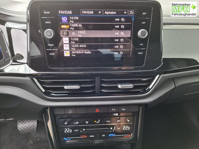 Volkswagen T-Roc Style Modell 2025, 1.5 TSI 150PS DSG, Schwarz-Met, Elektr. Heckklappe, ACC, Virtual Cockpit, Climatronic, ParkAssist, Parksensoren v/h, R&uuml;ckfahrkamera, Sitzheizung, Privacy-Glas, M-Lederlenkrad beheizt, 19" ALU "Misano" schwarz, IQ LIGHT MATRIX, Keyless 