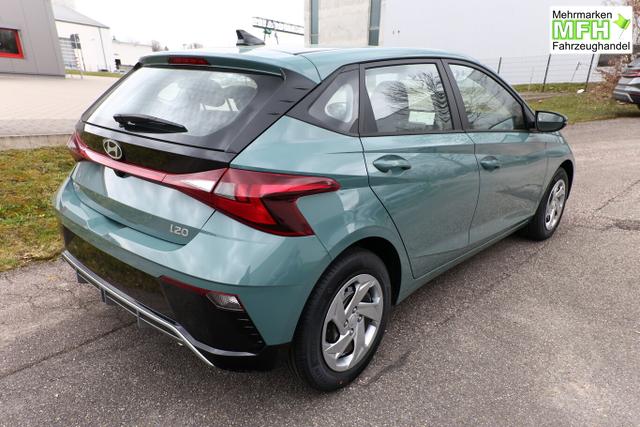 Hyundai i20 Select DCT MY26 Nav Kam PDC Klima Temp CarP 