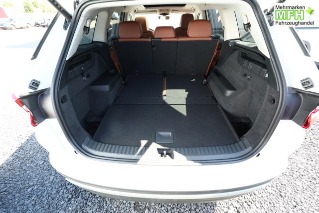 Skoda Kodiaq Selection Select Pano Leder AHK 7S HUD 360&deg; Canton 