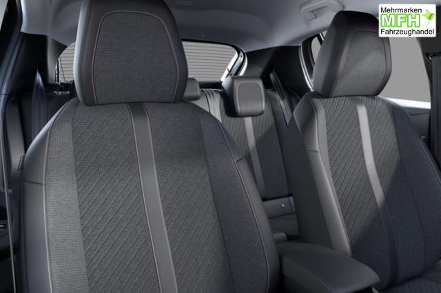 Peugeot 208 Allure MHEV AT Nav 360&deg; 2xPDC CarP LED PrivG 