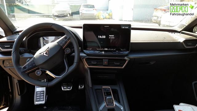 Cupra Leon Sportstourer ST eTSI DSG IntelliD Pano Matrix Edge SHZ 