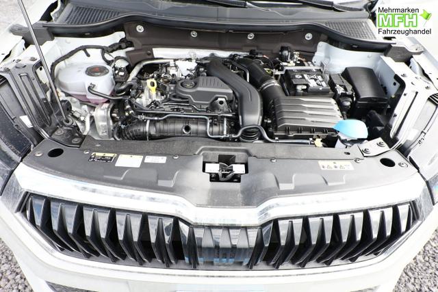 Skoda Karoq Selection DSG Pano AHK NavC SideA Leder ACC Kessy 