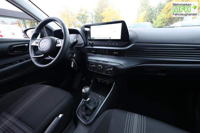 Hyundai i20 Select Nav 16Z PrivG Kam PDC SmartL Klima 