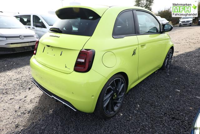 Abarth 500e Turismo 42 kWh LED Pano Nav JBL SHZ Kam PDC 
