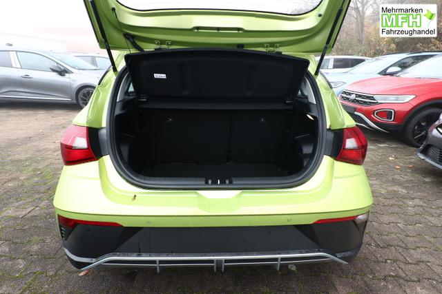 Hyundai i20 Select Nav SHZ 16Z PrivG Kam SmartL PDC Temp 