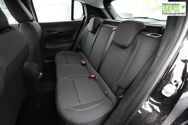 Fiat 600 MHEV AT LED Nav ACC Kam Keyl Klimaaut 