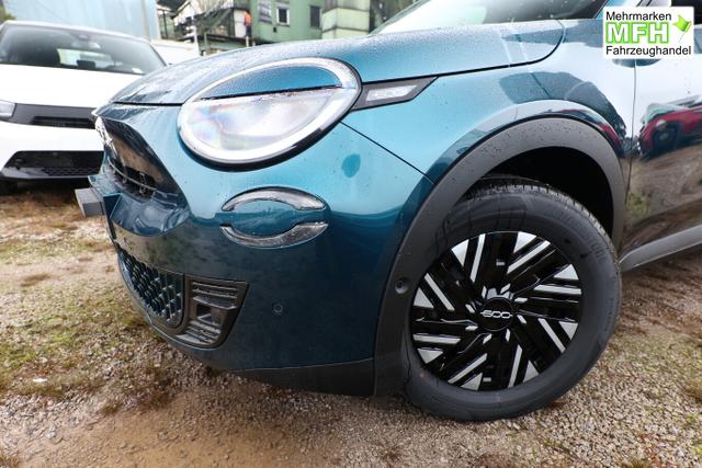 Fiat 600 MHEV AT LED Nav ACC Kam Keyl Klimaaut 2xPDC 