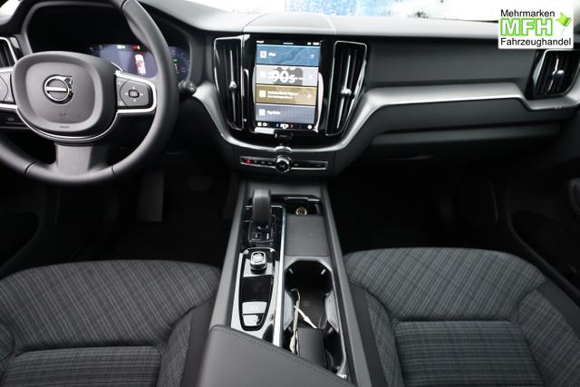 Volvo XC60 Core T6 LED Pano ACC TotW Kam Keyl StandH 