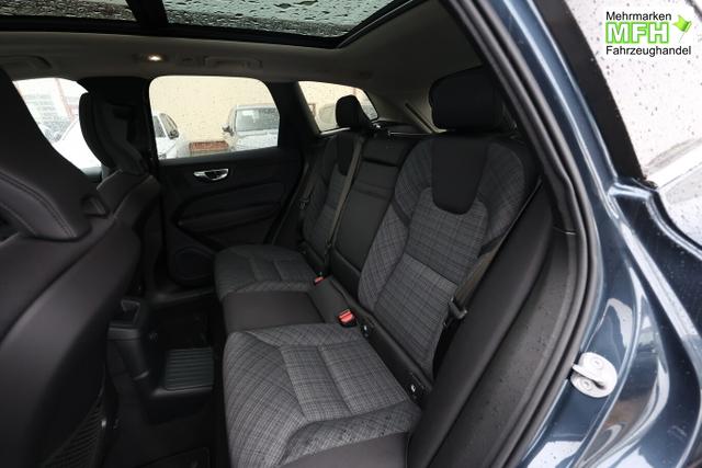 Volvo XC60 Core T6 LED Pano ACC TotW Kam Keyl StandH 