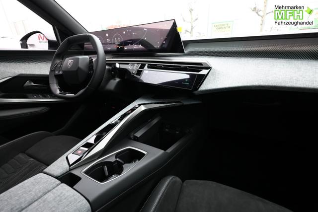 Peugeot 5008 GT MHEV 145 KomfortP AHK eHK Nav ACC SHZ 