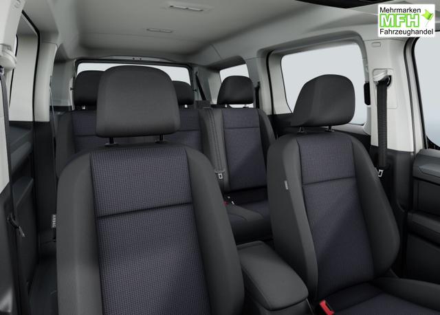 Volkswagen Caddy Maxi 7S AC(2Zone) ACC Kam AppCo 2xPDC MFL 