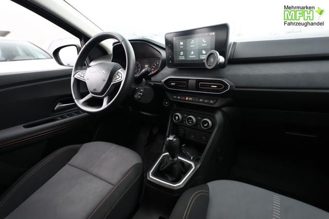 Dacia Jogger Extreme+ 1.0 TCe 100 ECO-G 7S Nav PDC SHZ 