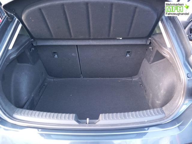 Seat Leon Style 1.0 TSI 110 LED SHZ LM18Z FullLi PDC 