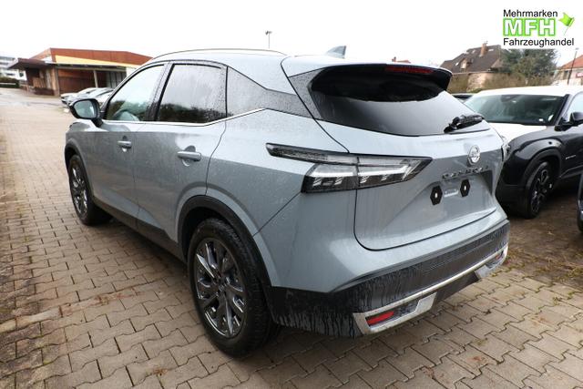 Nissan Qashqai Tekna AT AWD Pano HUD eHk SHZ ACC Keyl 