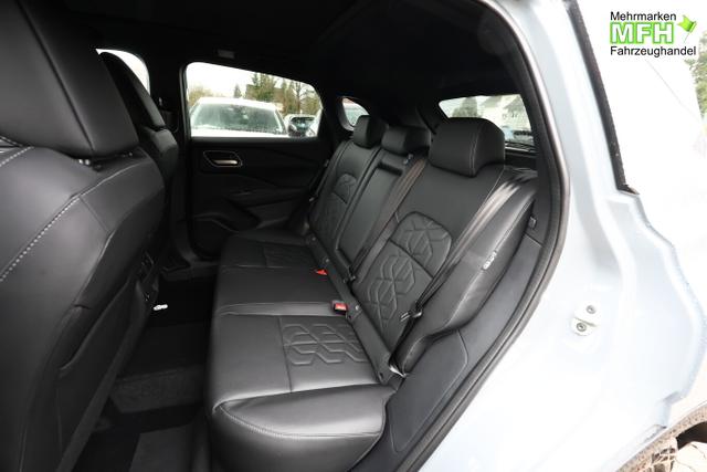 Nissan Qashqai Tekna AT AWD Pano HUD eHk SHZ ACC Keyl 