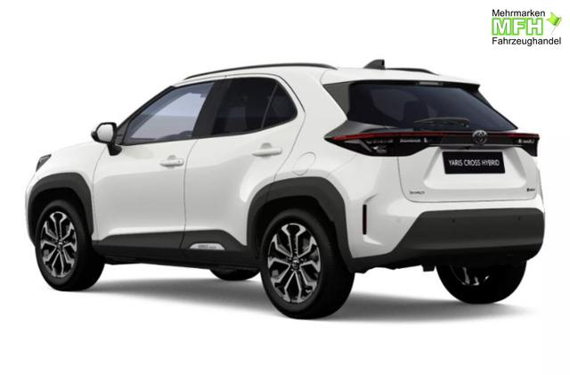 Toyota Yaris Cross SHZ SafetyP LED Keyl 17Z ACCPrivacy 