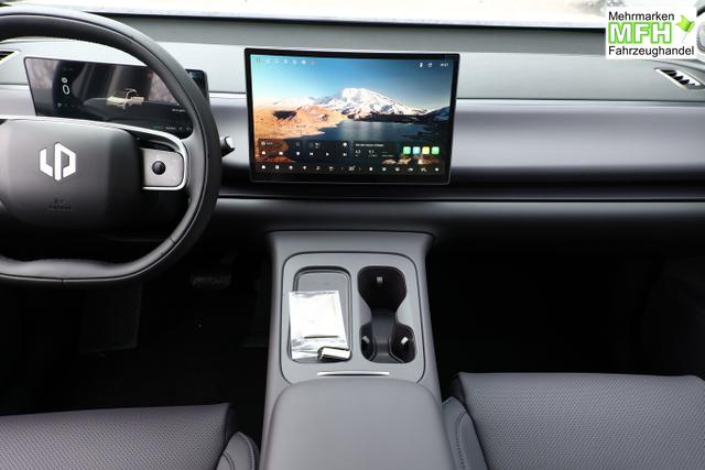 Leapmotor C10 Design REEV 20Z Pano Nav SHZ eHK ACC 4J.Gar. 