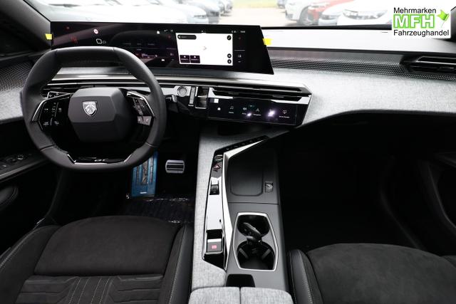 Peugeot 3008 GT Hybrid Pano Focal Alcantara ACC 360&deg; BT 