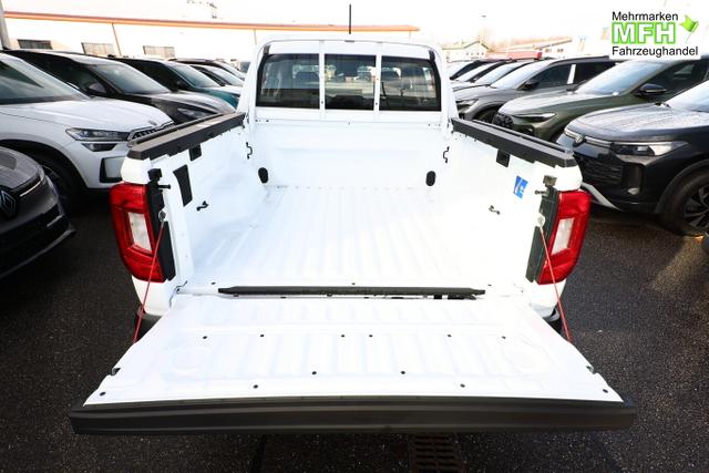 Volkswagen Amarok 4M LED ACC Kam 2xPDC DigC LaneA Ersatzrad 