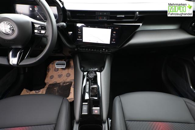 Alfa Romeo Junior Speciale Ibrida Nav LED LM18 elektr.Heckkl ACC SHZ 