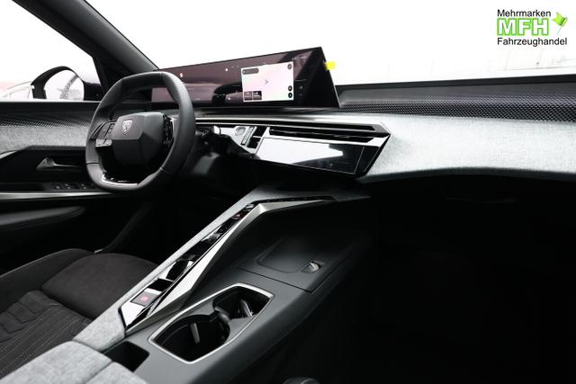 Peugeot 3008 GT Hybrid Pano Focal 360&deg; AHK SHZ Massage 
