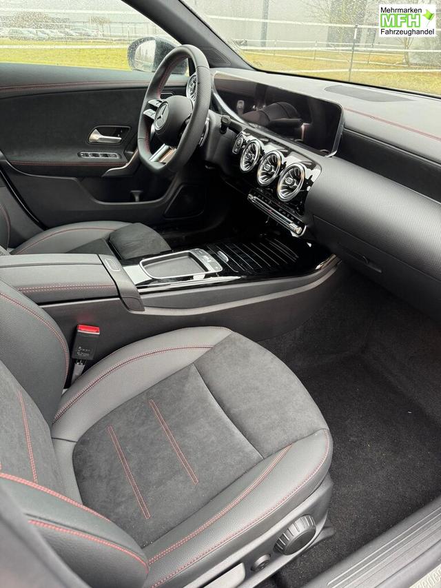 Mercedes-Benz AMG Line CLA Coup&eacute; Adv+ NightP SHZ Keyl Nav 18Z 