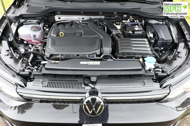 Volkswagen Golf R-Line 8 1.5 eTSI 150 DSG LED+ Nav SHZ LM18 