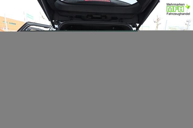 Peugeot 5008 GT Hybrid Pano KomfortP AHK eHK Nav ACC BT 