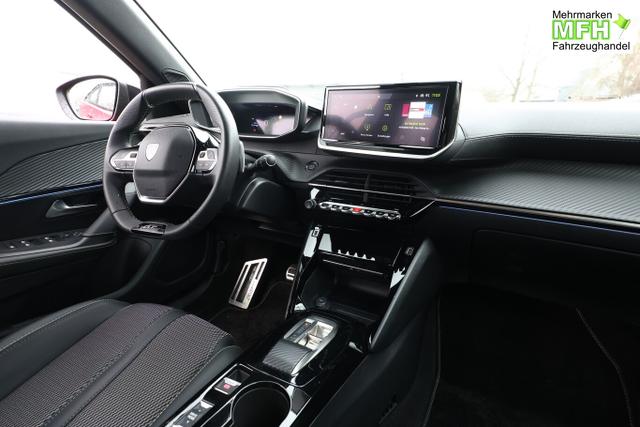 Peugeot 2008 GT 1.2 Hybrid 136 e-DCS LED Nav PDC AHK 17Z 