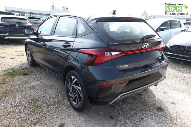 Hyundai i20 Select Navi DigCo 16Z CarPlay Kam PDC Temp 