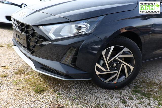 Hyundai i20 Select Navi DigCo 16Z CarPlay Kam PDC Temp 