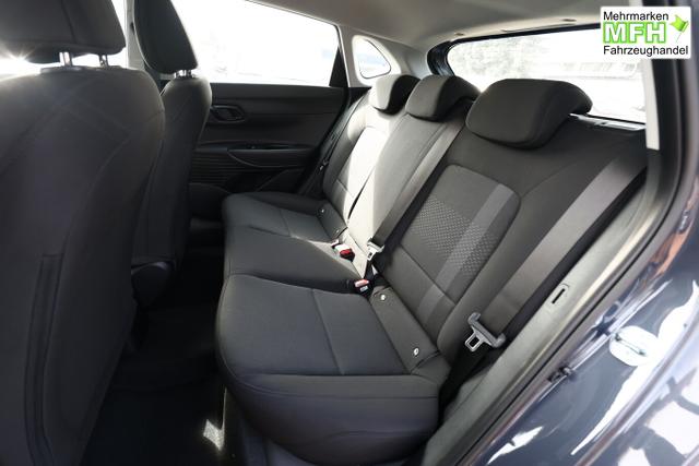 Hyundai i20 Select Navi DigCo 16Z CarPlay Kam PDC Temp 