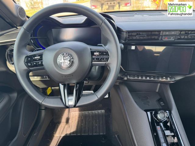 Alfa Romeo Junior Speciale Ibrida Nav LED LM18 elektr.Heckkl ACC SHZ 