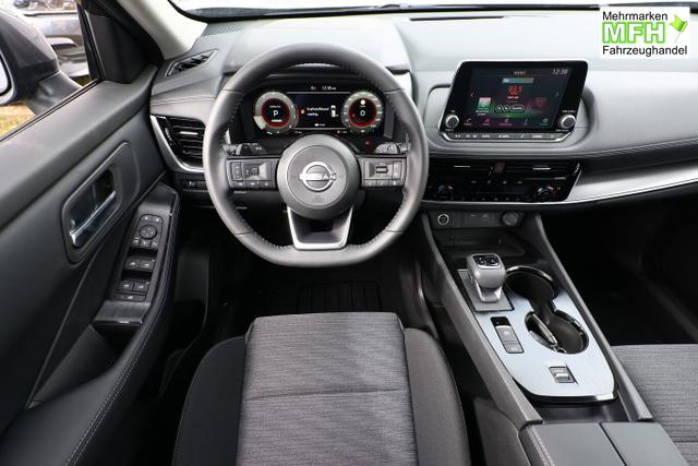 Nissan X-Trail Acenta AT 4xSHZ LED Kam ACC CarPlay Keyl 