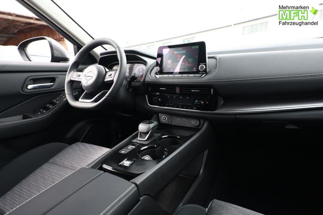 Nissan X-Trail Acenta AT 4xSHZ LED Kam ACC CarPlay Keyl 