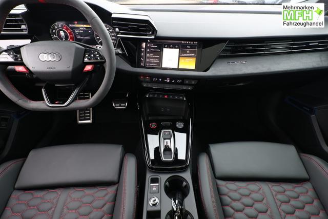 Audi RS3 RS 3 TFSI Sportback Pano Leder Matrix Nav 19Z 