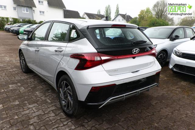 Hyundai i20 Select DCT Nav DigCo 16 CarPlay Kam PDC Temp 