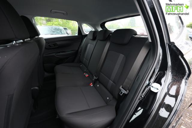 Hyundai i20 Select DCT Nav DigCo 16 CarPlay Kam PDC Temp 