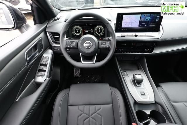Nissan Qashqai Tekna AT Pano Bose HUD eHk SHZ ACC 19"LM 