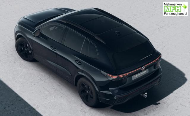 Volkswagen Tiguan R-Line Pano BlackP Nav Matrix LM19Z PrivG 