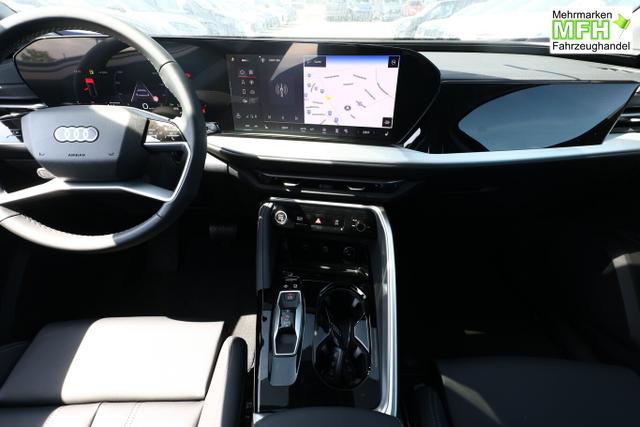 Audi Q5 S line TDI 204 Tech Pano PrivG VirCo+ eHK 19Z 
