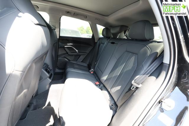Audi Q5 S line TDI 204 Tech Pano PrivG VirCo+ eHK 19Z 