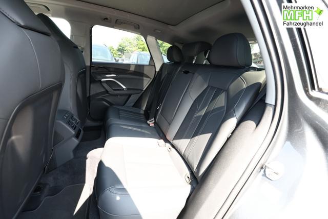 Audi Q5 S line TDI 204 Tech Pano PrivG VirCo+ eHK 19Z 