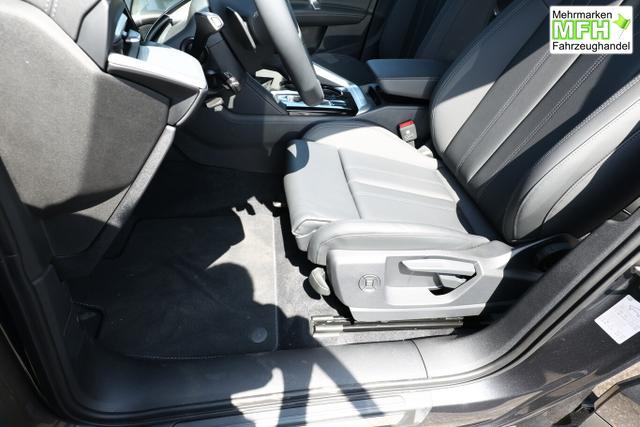 Audi Q5 S line TDI 204 Tech Pano PrivG VirCo+ eHK 19Z 