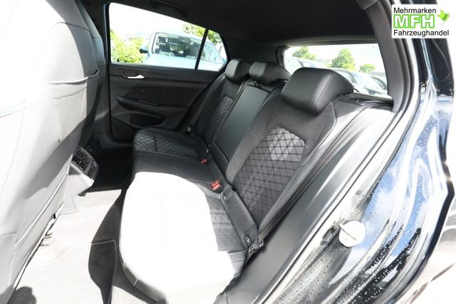 Volkswagen Golf R-Line VIII 1.5 TSI 150 LED ACC KeyL LM18Z 