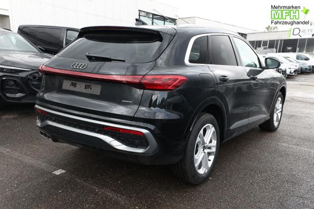 Audi Q5 S line TDI 204 Tech Pano PrivG VirCo+ eHK 19Z 