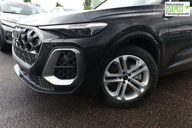Audi Q5 S line TDI 204 Tech Pano PrivG VirCo+ eHK 19Z 